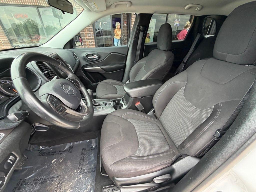 Jeep Cherokee  2019