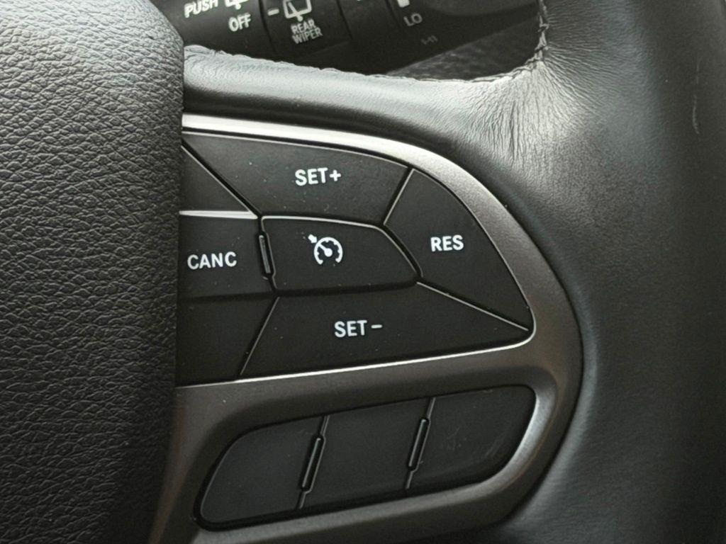 Jeep Cherokee  2019