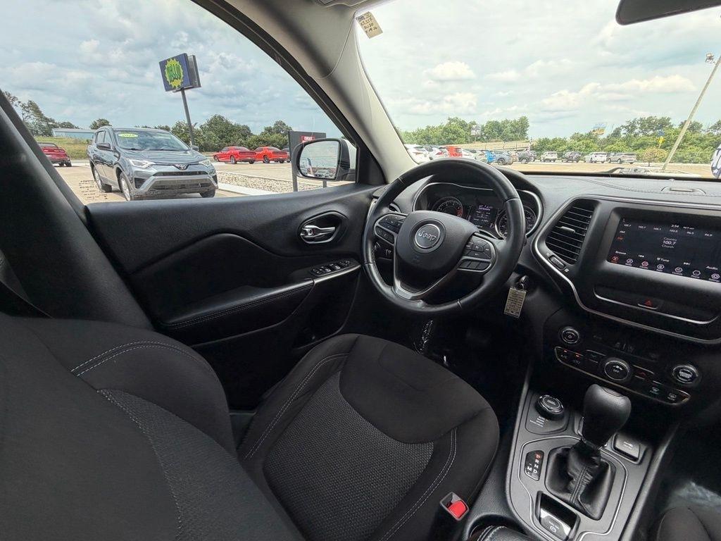 Jeep Cherokee  2019