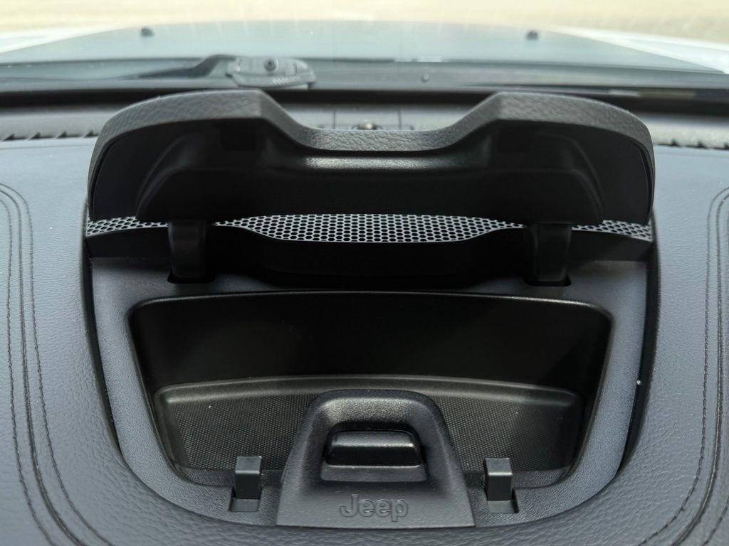 Jeep Cherokee  2019