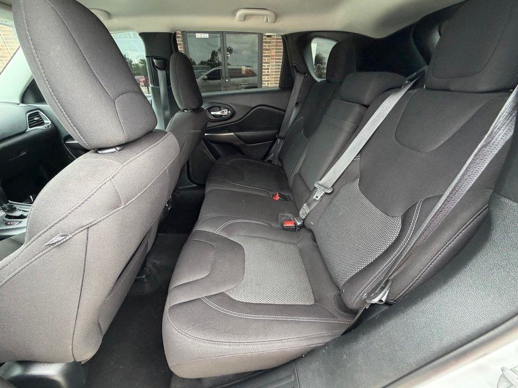 Jeep Cherokee  2019
