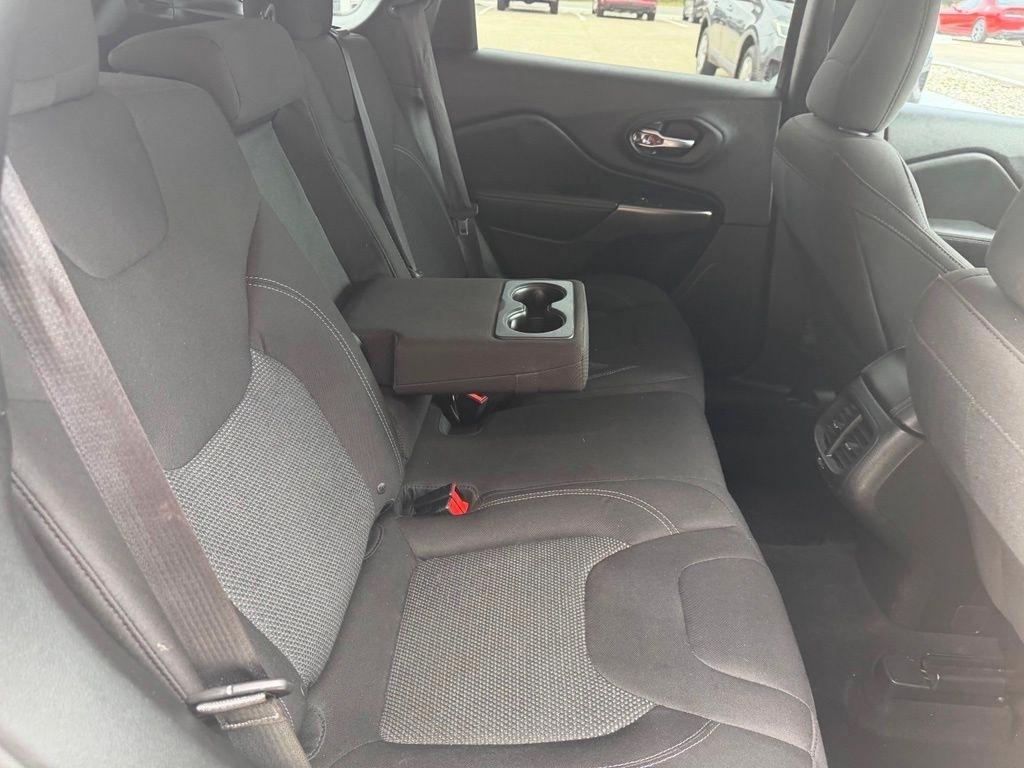 Jeep Cherokee  2019