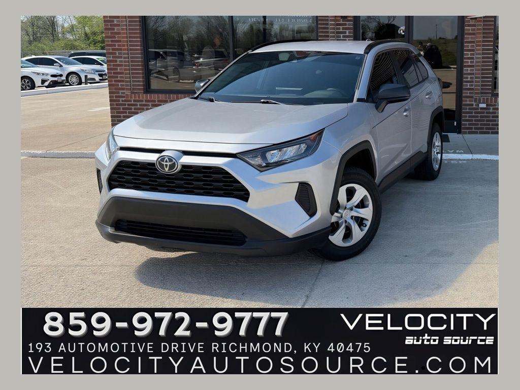 Toyota RAV4  2021
