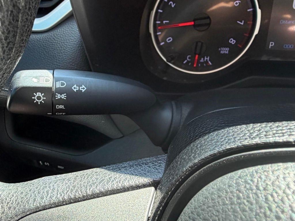 Toyota RAV4  2021