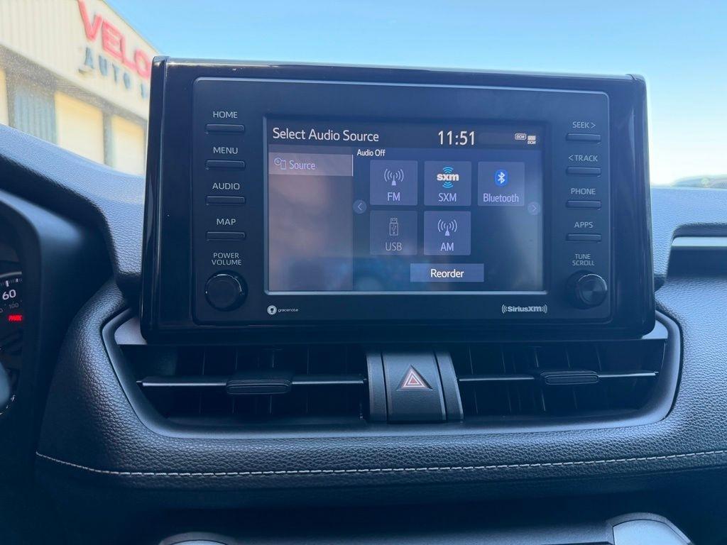 Toyota RAV4  2021