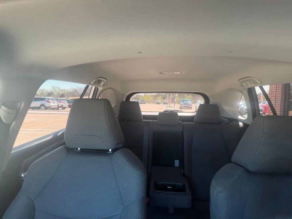 Toyota RAV4  2021