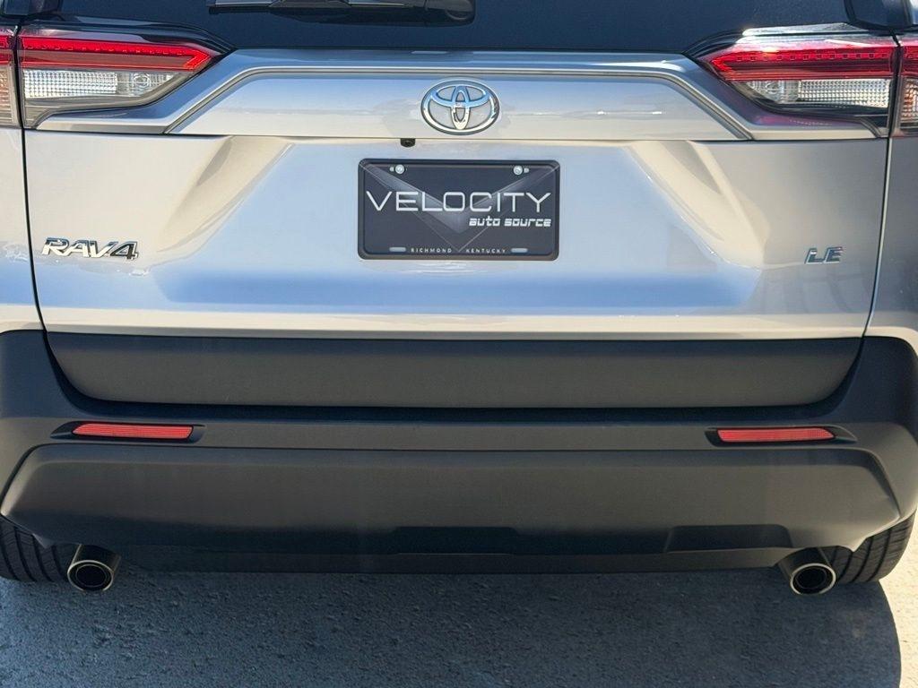 Toyota RAV4  2021