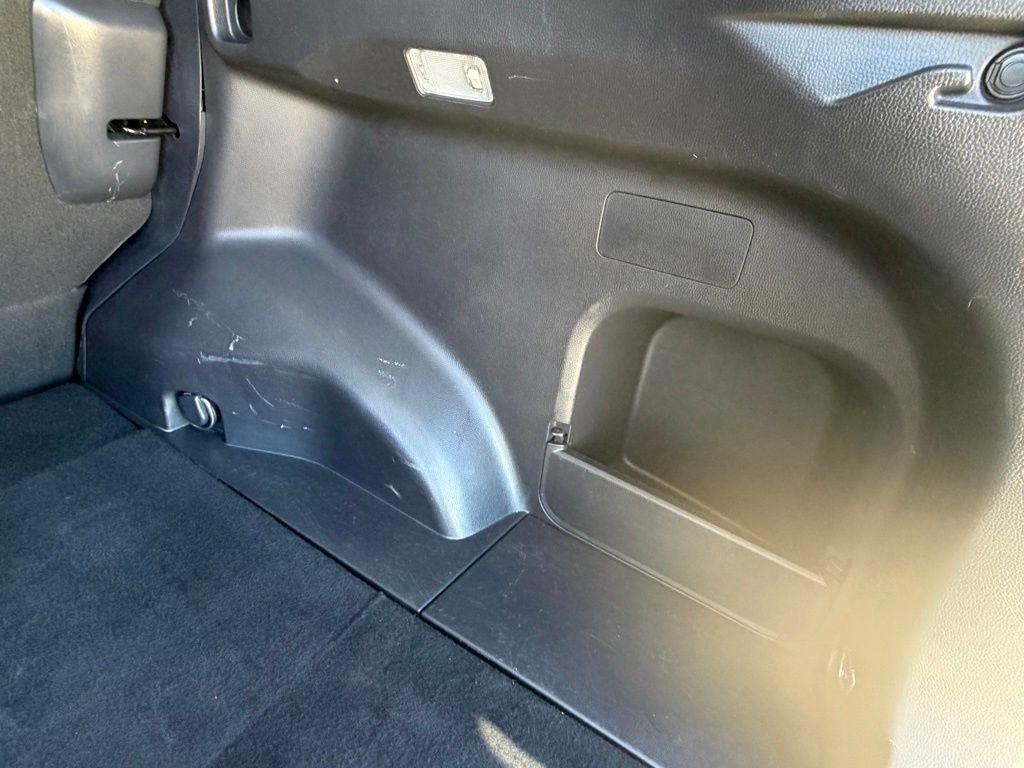 Toyota RAV4  2021