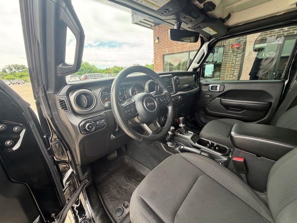 Jeep Wrangler  2022