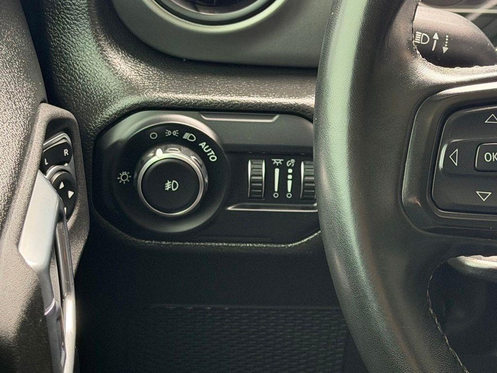 Jeep Wrangler  2022