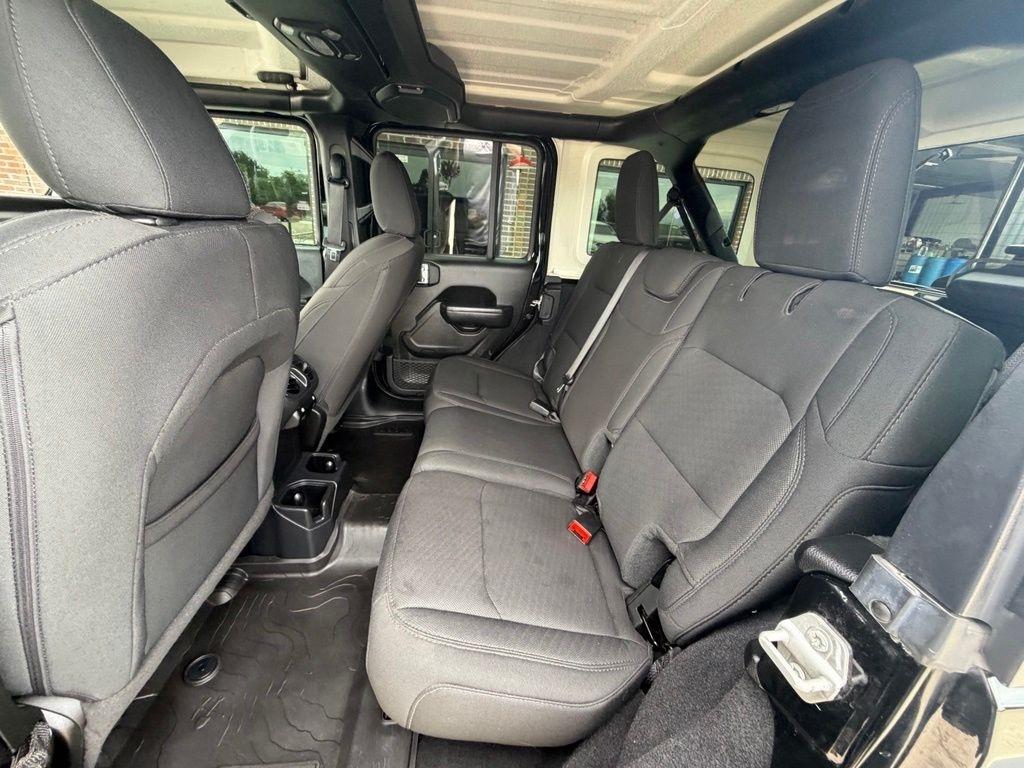 Jeep Wrangler  2022