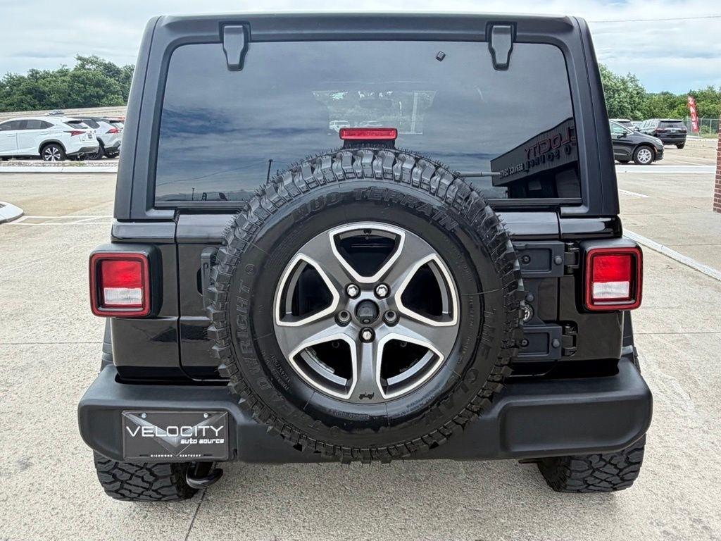 Jeep Wrangler  2022