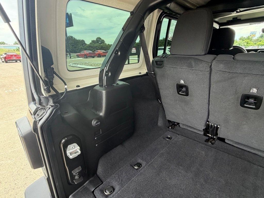 Jeep Wrangler  2022