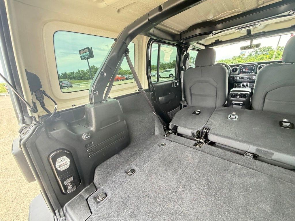 Jeep Wrangler  2022