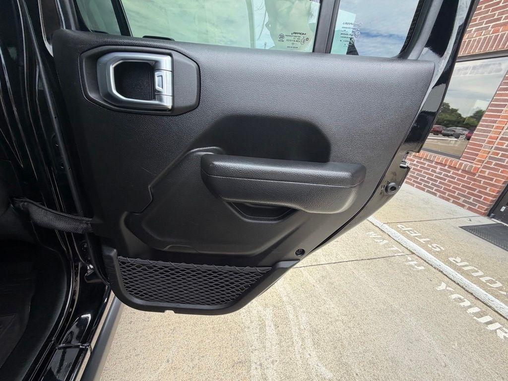 Jeep Wrangler  2022
