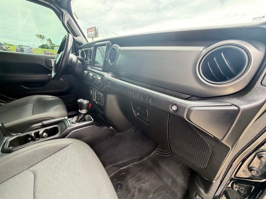 Jeep Wrangler  2022