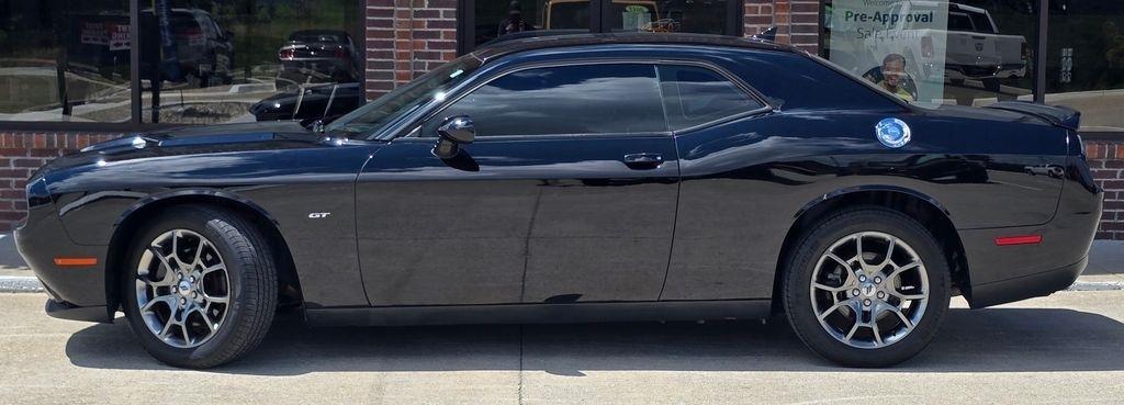 Dodge Challenger  2017