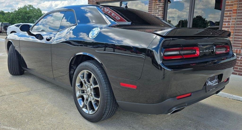 Dodge Challenger  2017