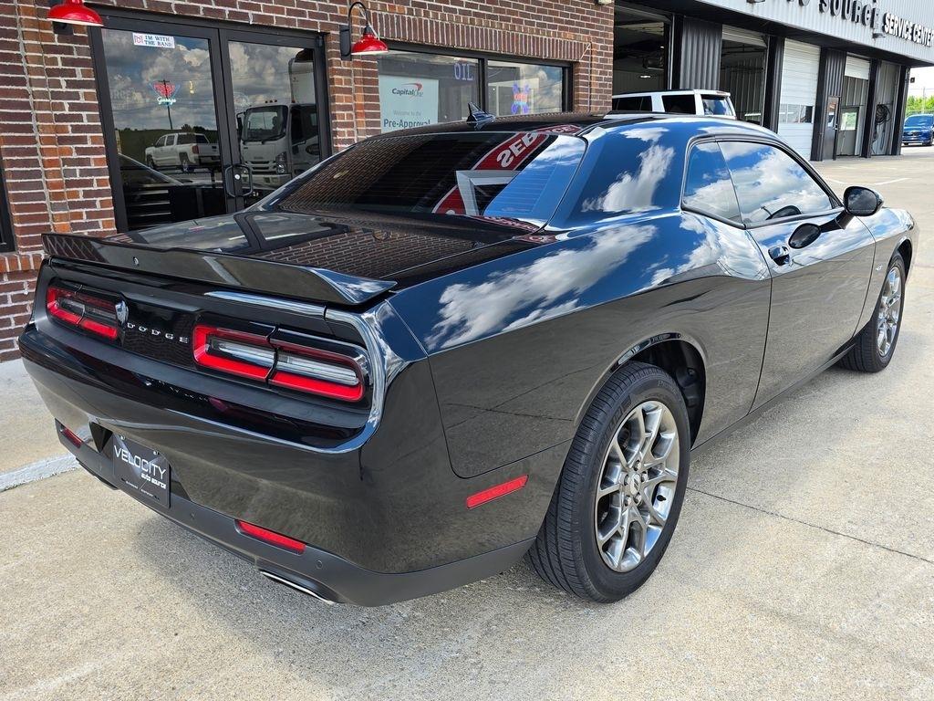 Dodge Challenger  2017
