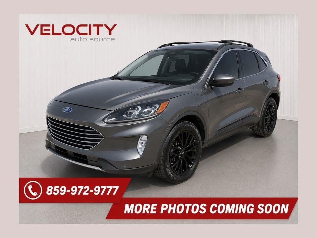 2022 Ford Escape Plug-in Hybrid Titanium