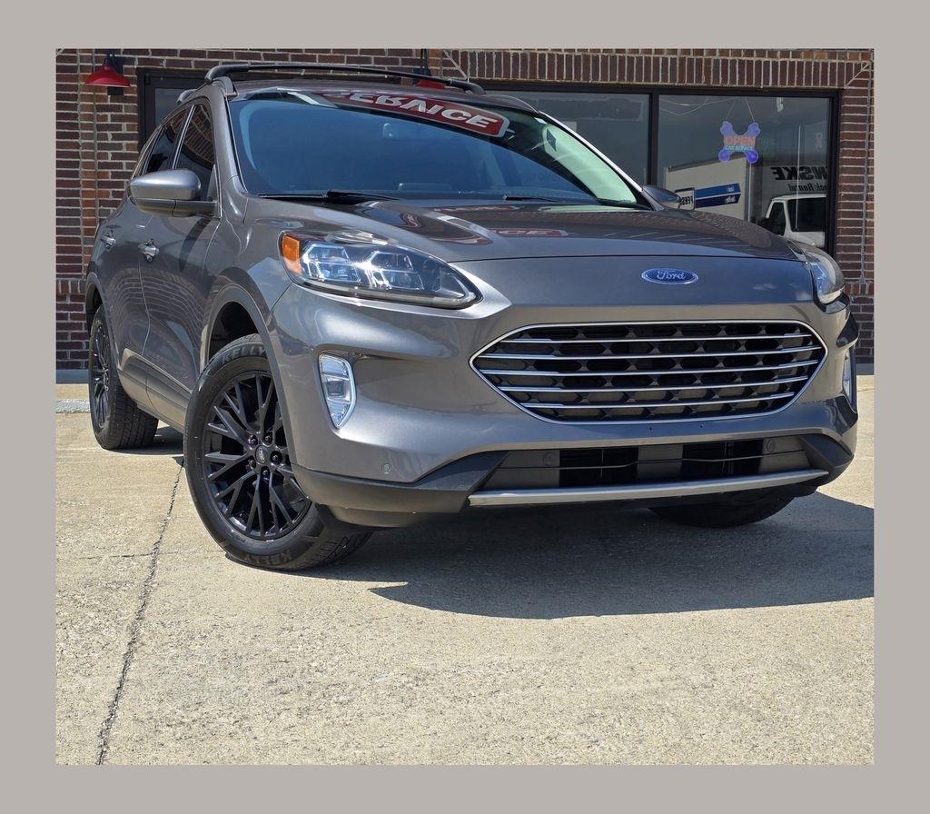 2022 Ford Escape Plug-in Hybrid Titanium