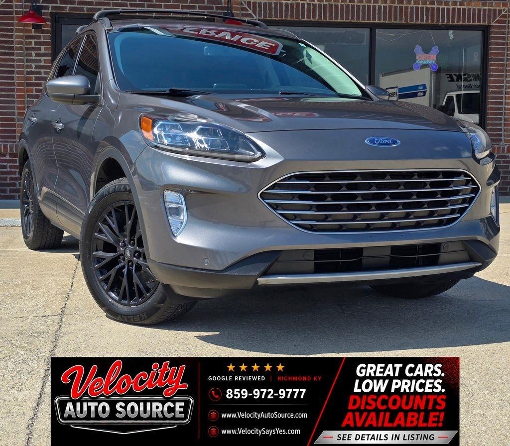 2022 Ford Escape Plug-in Hybrid Titanium