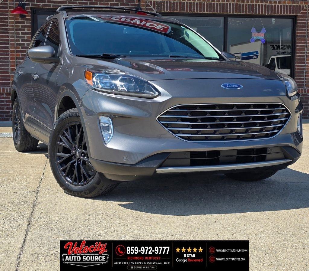2022 Ford Escape Plug-in Hybrid Titanium