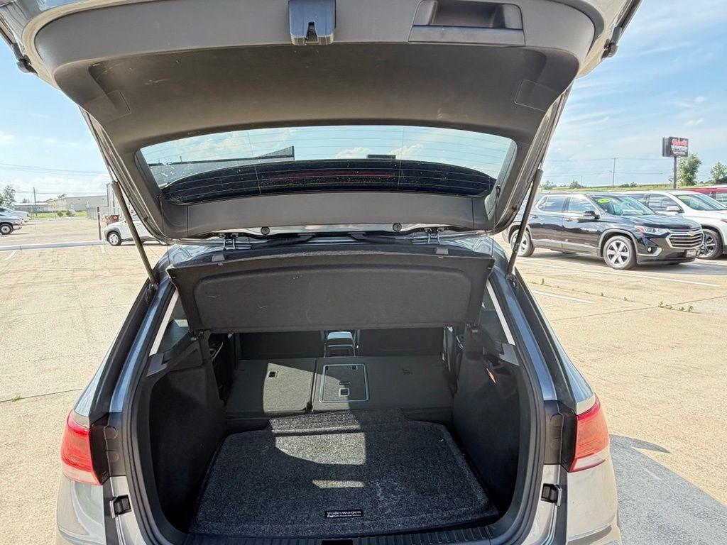Volkswagen Taos  2022