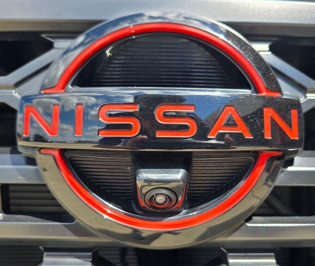 Nissan Frontier  2023