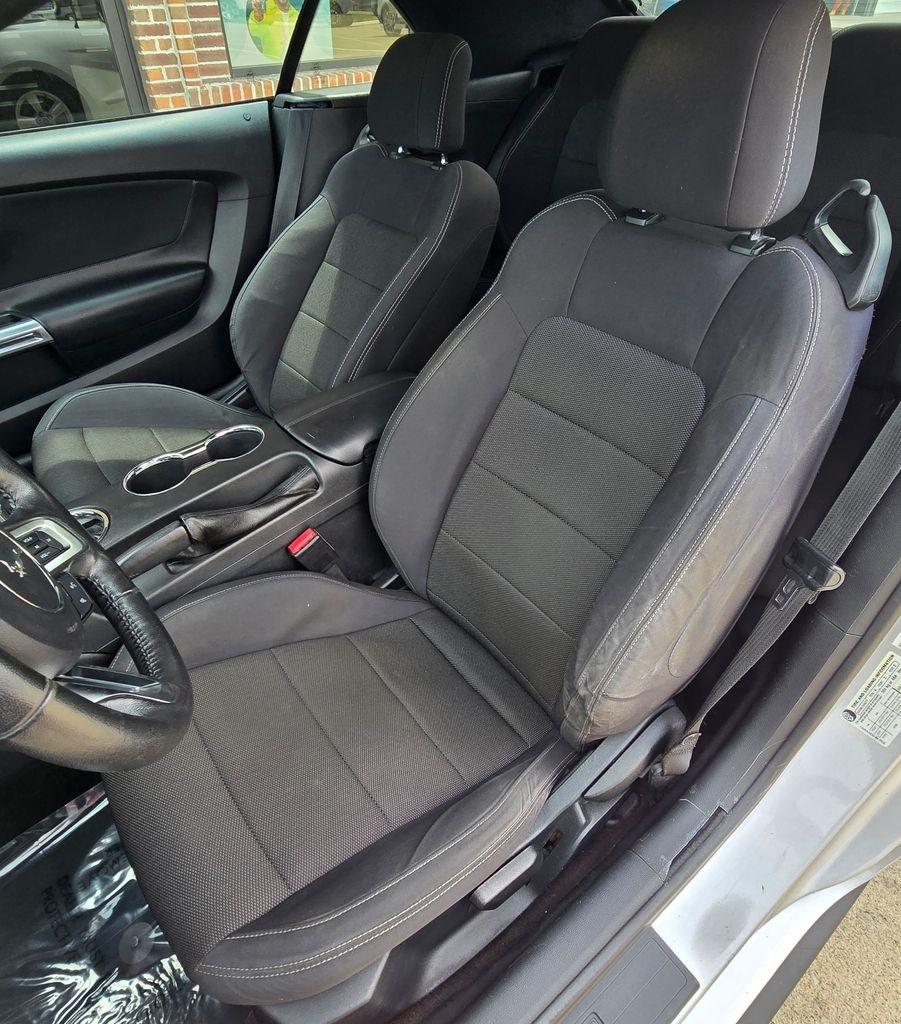 Ford Mustang  2016