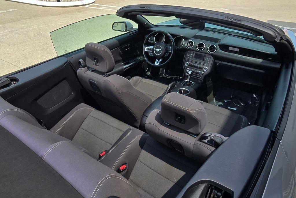 Ford Mustang  2016