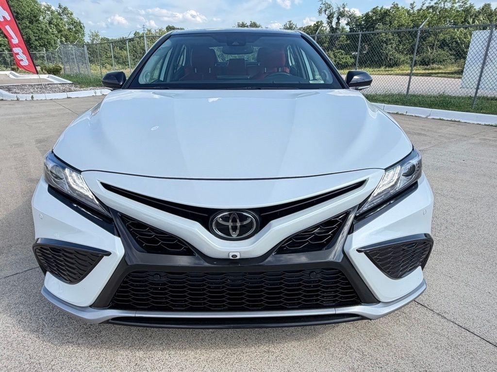 Toyota Camry  2022