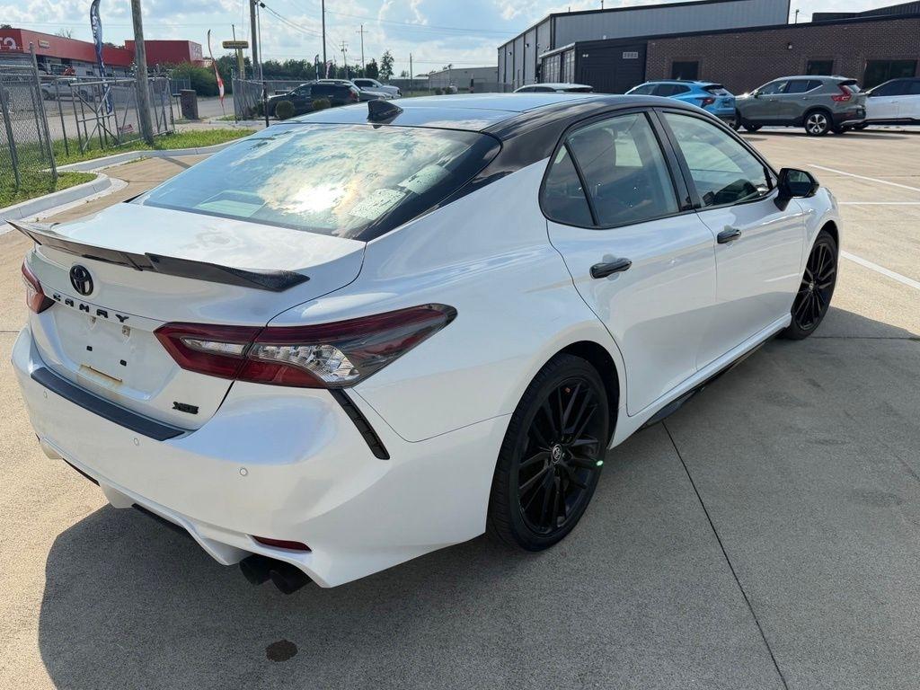 Toyota Camry  2022