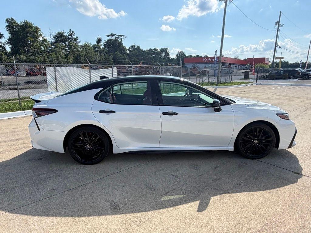 Toyota Camry  2022