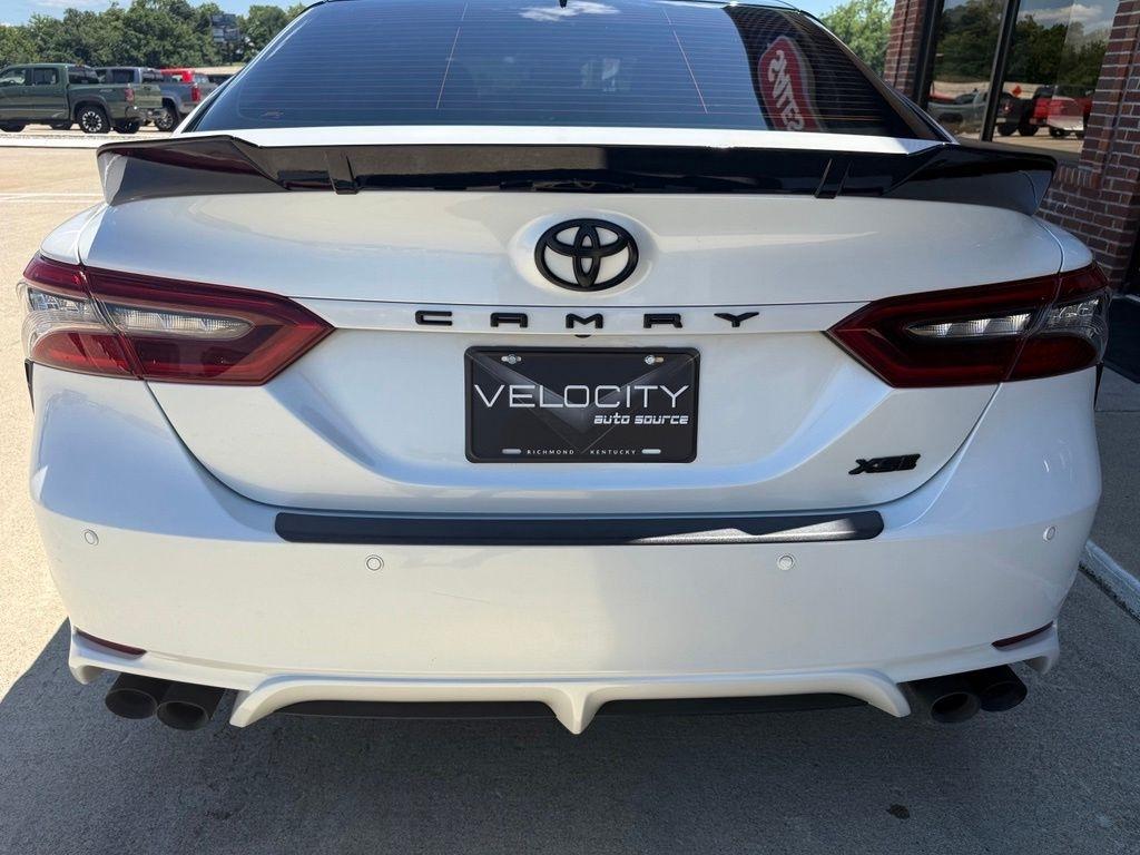 Toyota Camry  2022