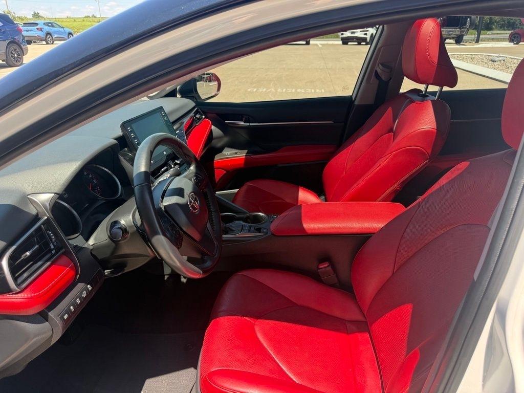 Toyota Camry  2022