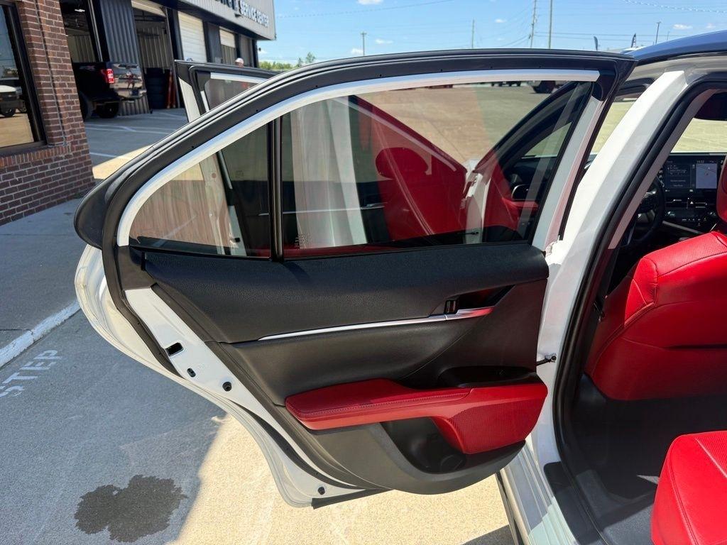 Toyota Camry  2022