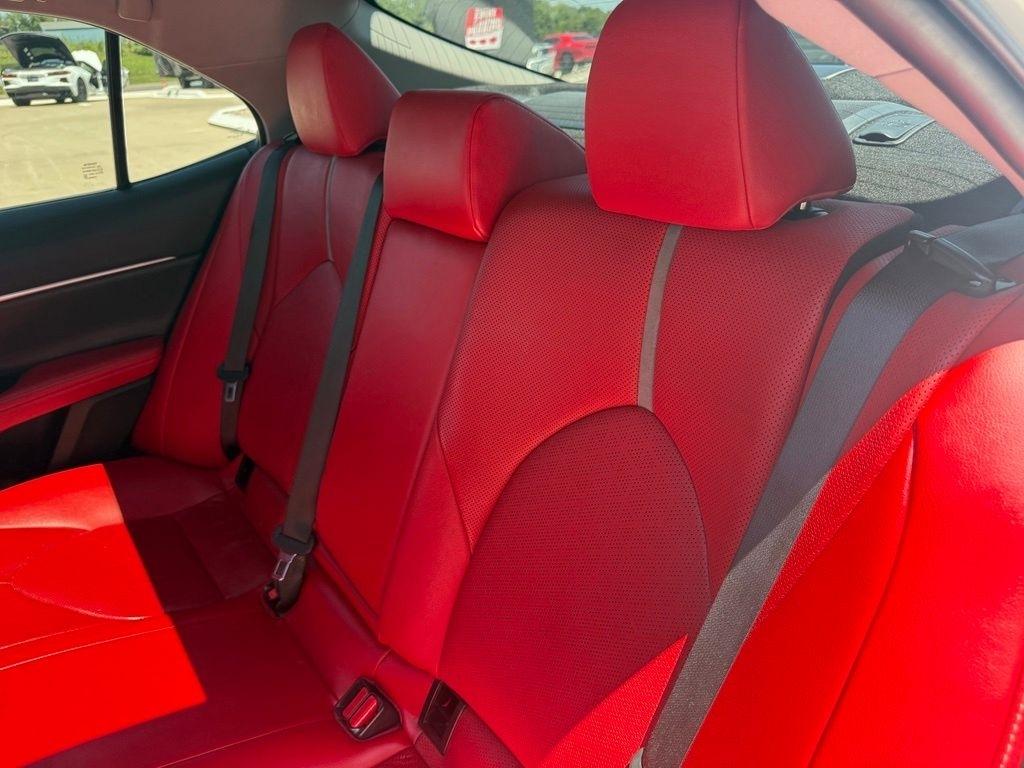 Toyota Camry  2022