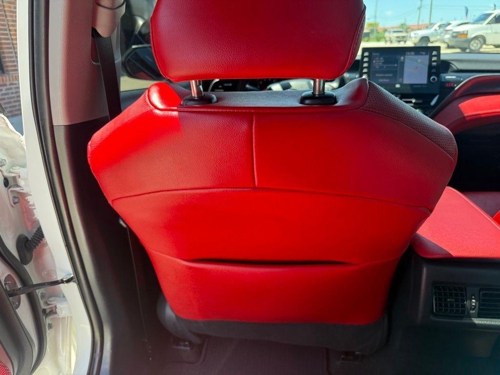 Toyota Camry  2022