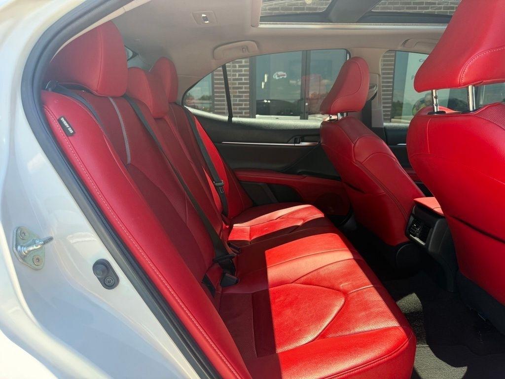 Toyota Camry  2022