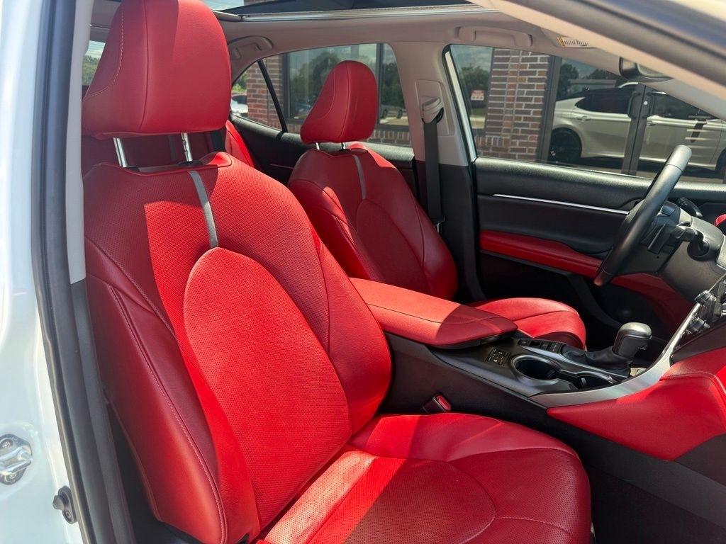 Toyota Camry  2022
