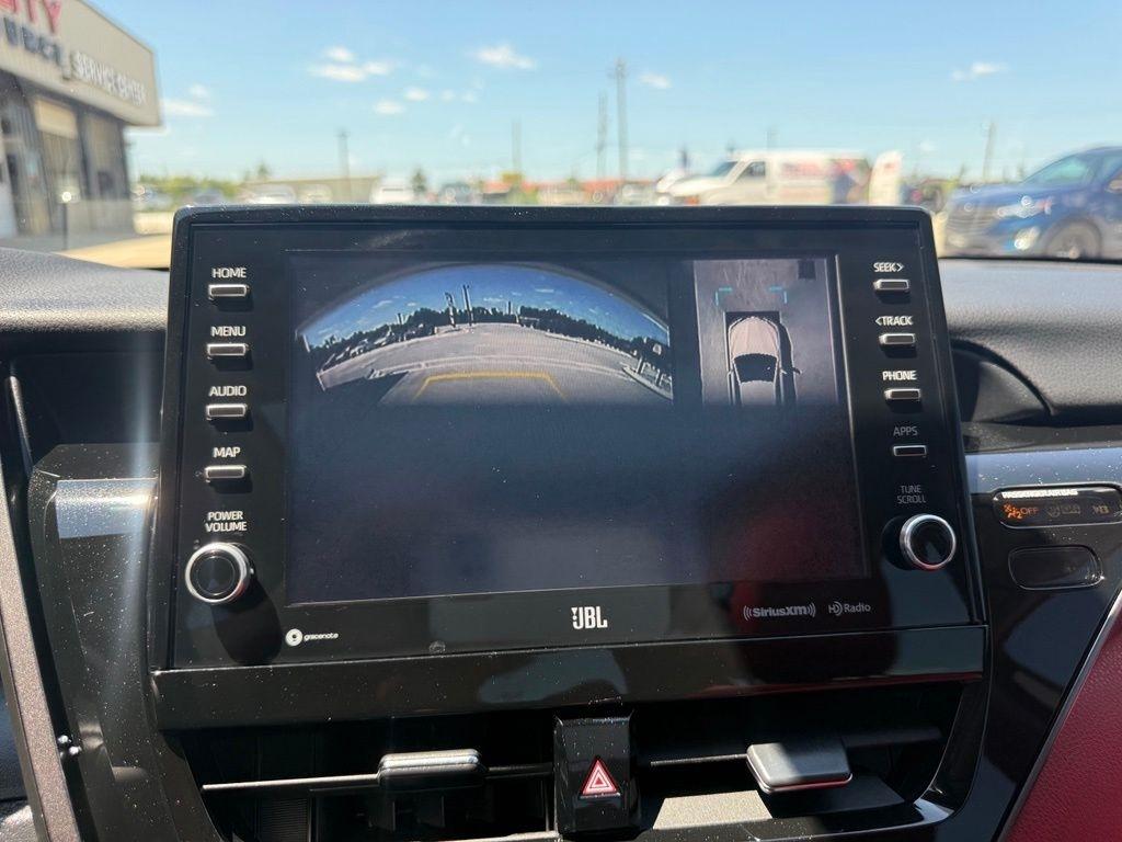 Toyota Camry  2022