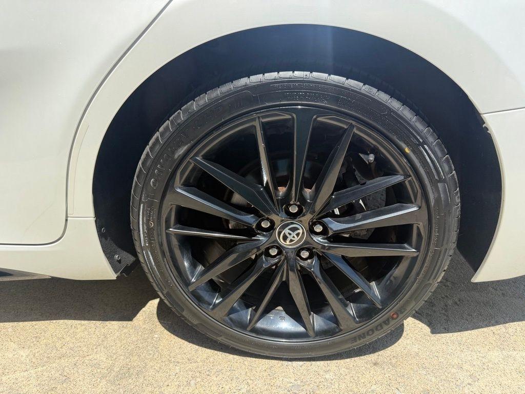 Toyota Camry  2022