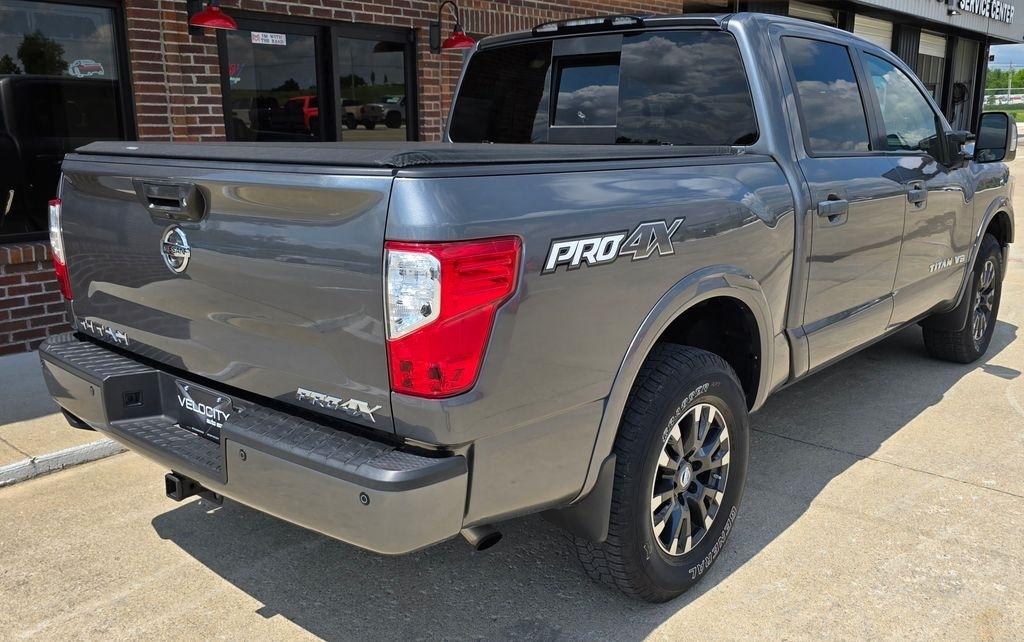 Nissan Titan  2019