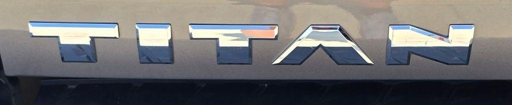 Nissan Titan  2019