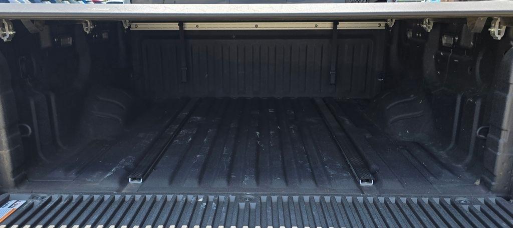 Nissan Titan  2019