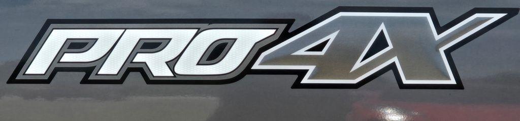 Nissan Titan  2019