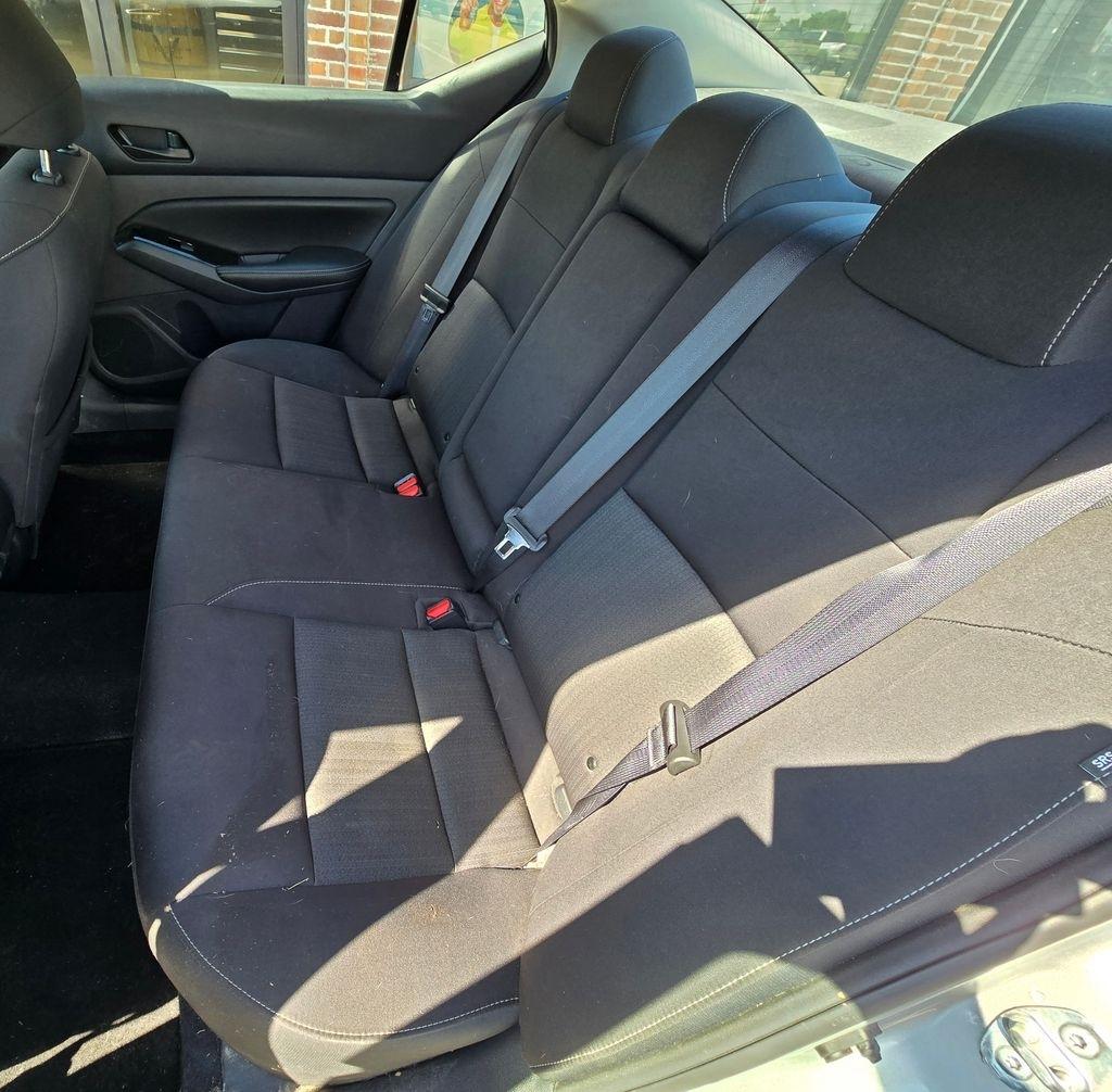 Nissan Altima  2023