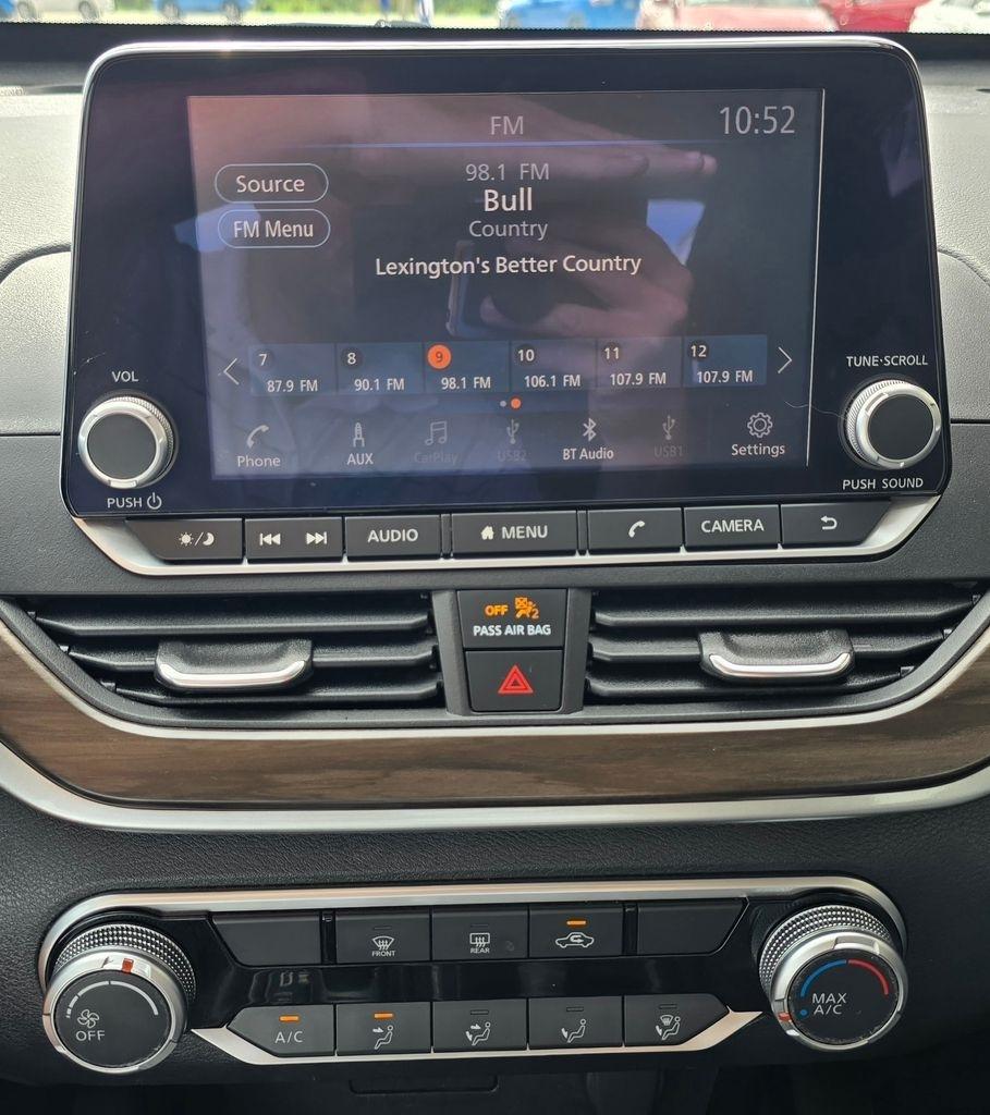 Nissan Altima  2023
