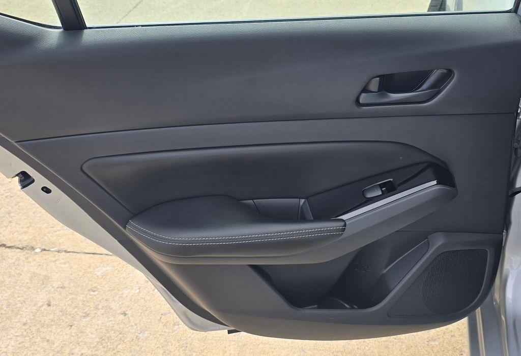 Nissan Altima  2023